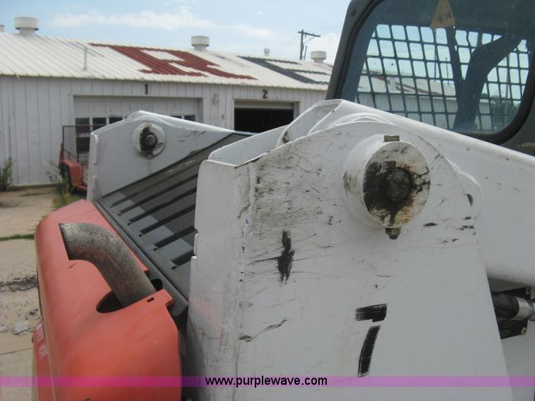 image for item K8745 2011 Bobcat S150 skid steer