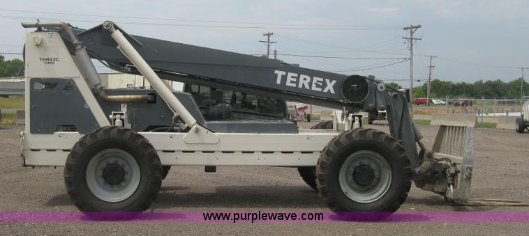 image for item K8746 2004 Terex TH842C telehandler