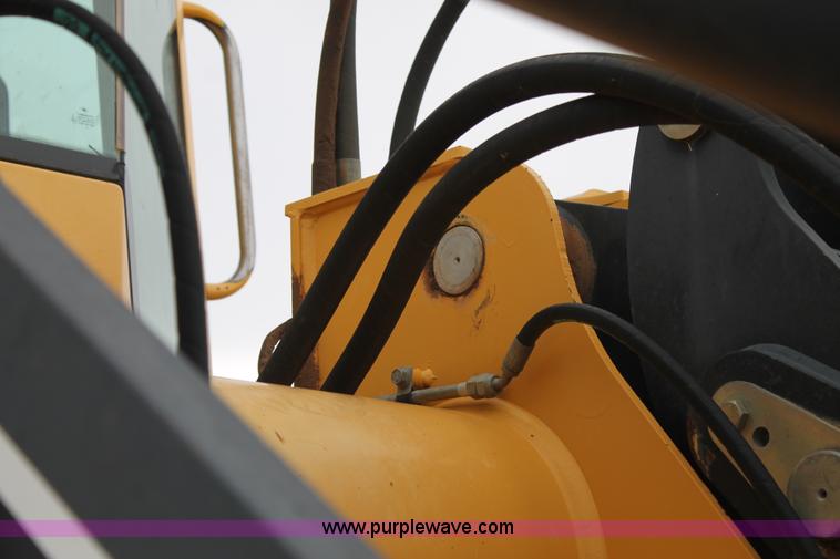 image for item L4374 John Deere TC54H wheel loader