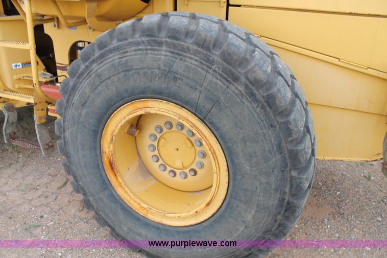 image for item L4374 John Deere TC54H wheel loader