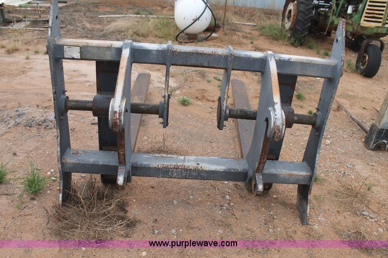 image for item L4374 John Deere TC54H wheel loader