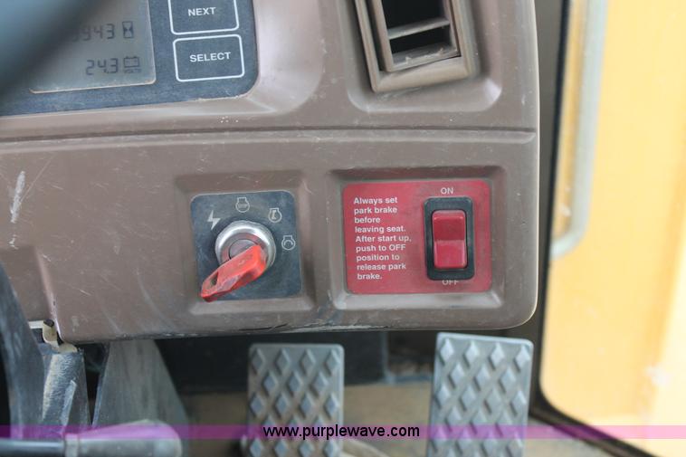 image for item L4374 John Deere TC54H wheel loader