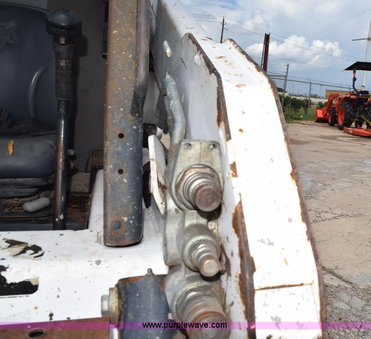 image for item L5785 2007 Bobcat T190 skid steer