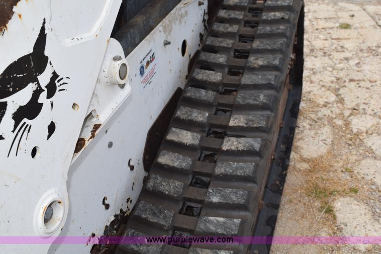 image for item L5785 2007 Bobcat T190 skid steer