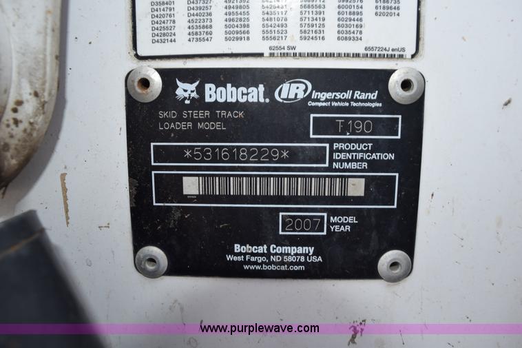 image for item L5785 2007 Bobcat T190 skid steer