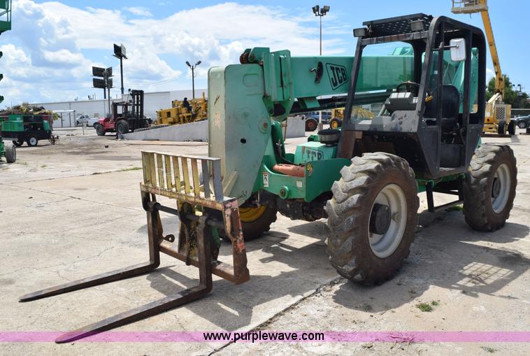 image for item L5788 2007 JCB 506C telehandler