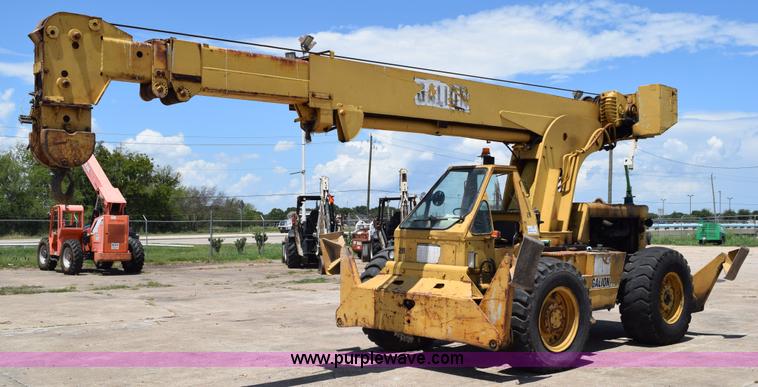 image for item L5789 1982 Galion 150A hydraulic crane