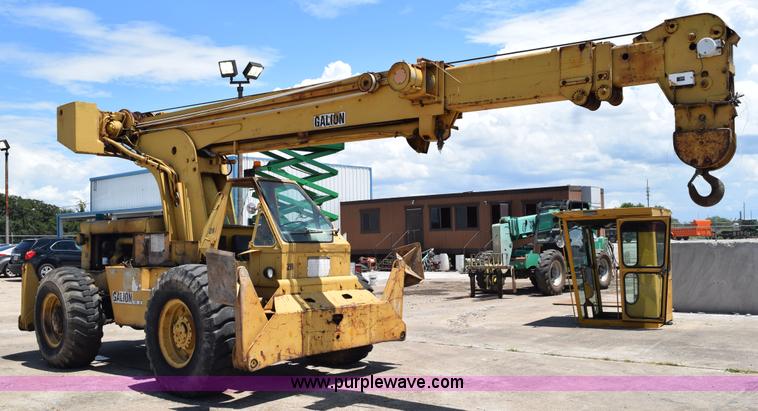 image for item L5789 1982 Galion 150A hydraulic crane