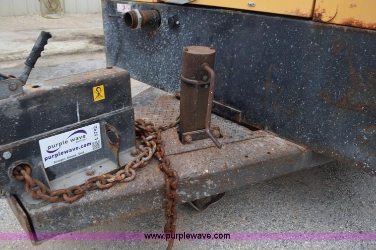 image for item L5792 2004 Atlas Copco XASE1600GD air compressor