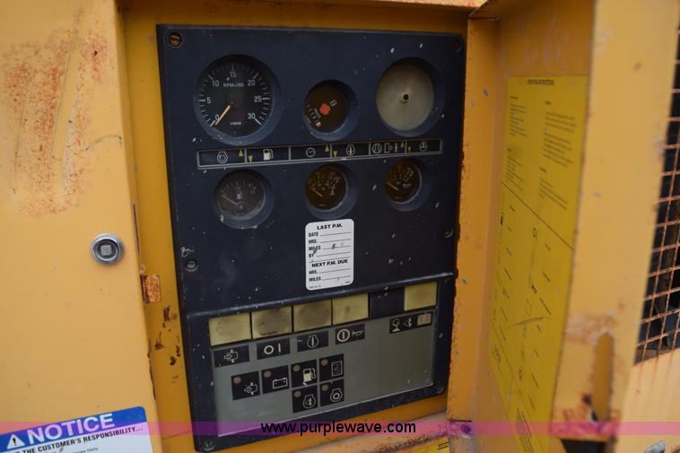 image for item L5792 2004 Atlas Copco XASE1600GD air compressor