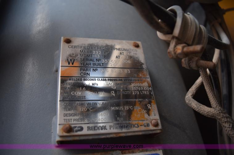 image for item L5792 2004 Atlas Copco XASE1600GD air compressor