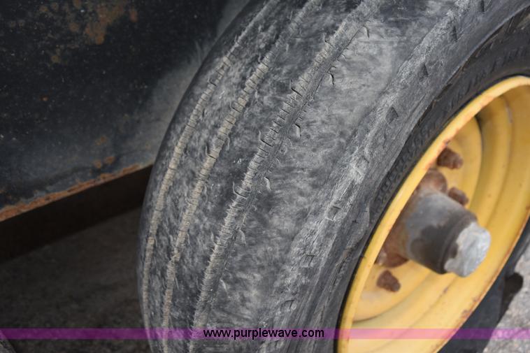 image for item L5792 2004 Atlas Copco XASE1600GD air compressor