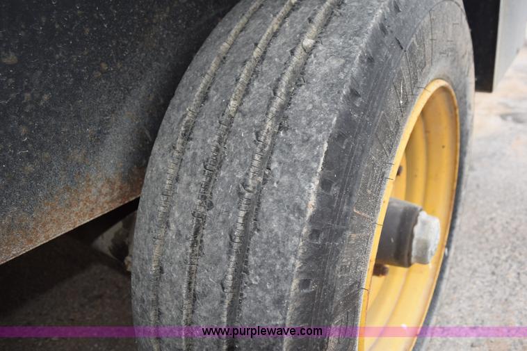 image for item L5792 2004 Atlas Copco XASE1600GD air compressor