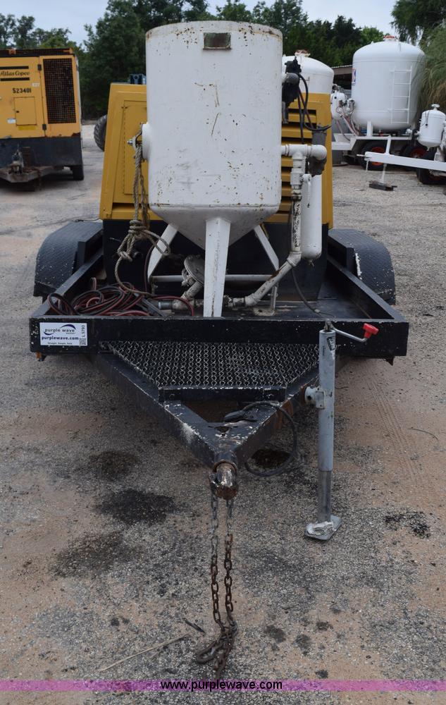 image for item L5793 2003 Atlas Copco XAS186 air compressor