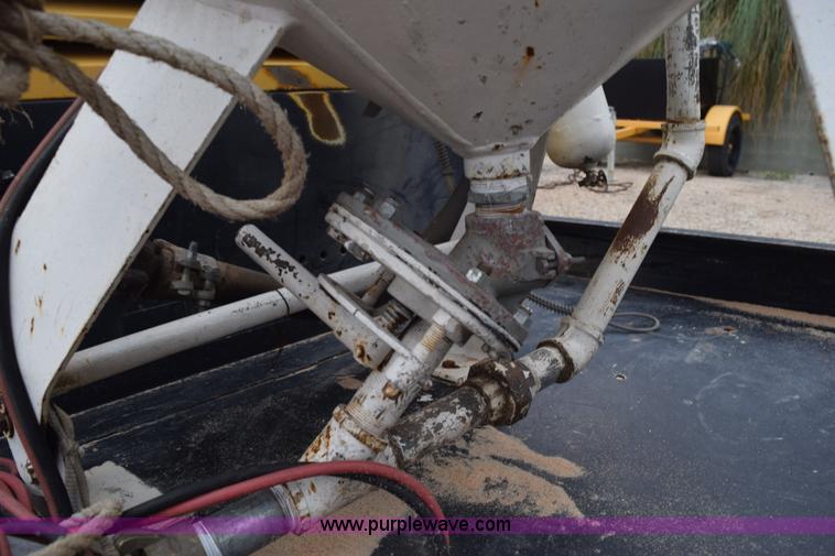 image for item L5793 2003 Atlas Copco XAS186 air compressor