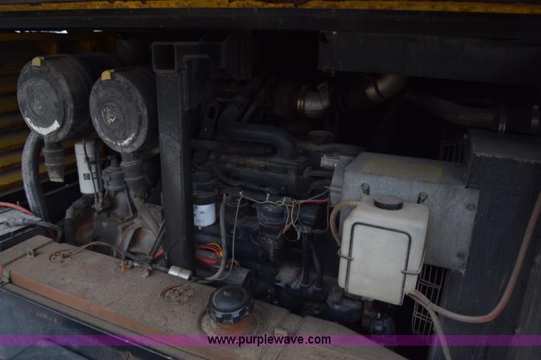 image for item L5794 2003 Atlas Copco XAS186 air compressor