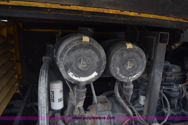 image for item L5794 2003 Atlas Copco XAS186 air compressor