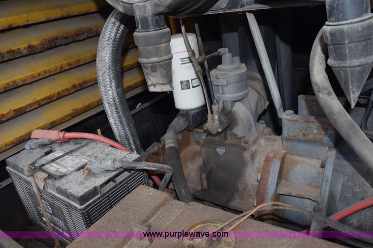 image for item L5794 2003 Atlas Copco XAS186 air compressor