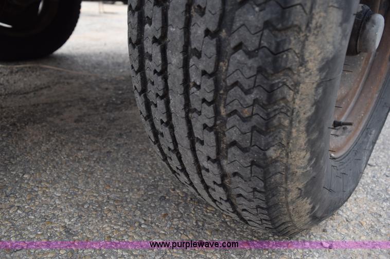 image for item L5794 2003 Atlas Copco XAS186 air compressor