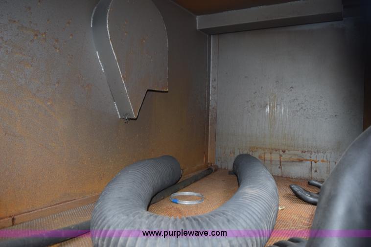 image for item L5795 Universal abrasive blast machine