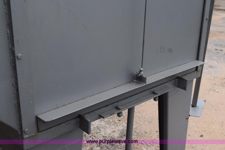 image for item L5795 Universal abrasive blast machine