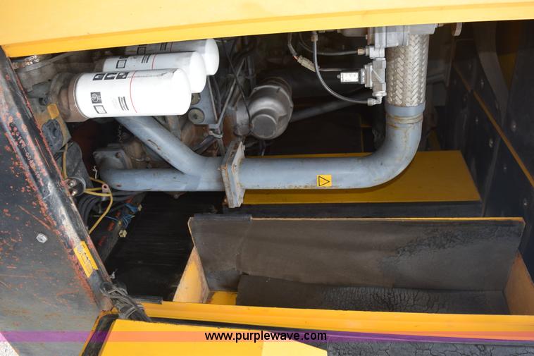 image for item L5796 2002 Atlas Copco XASE1600 air compressor