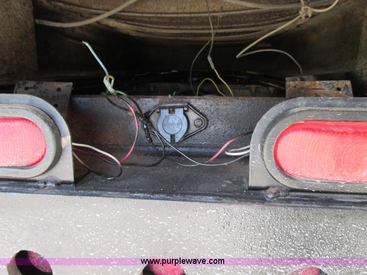 image for item R9420 1991 International 4900 dump truck