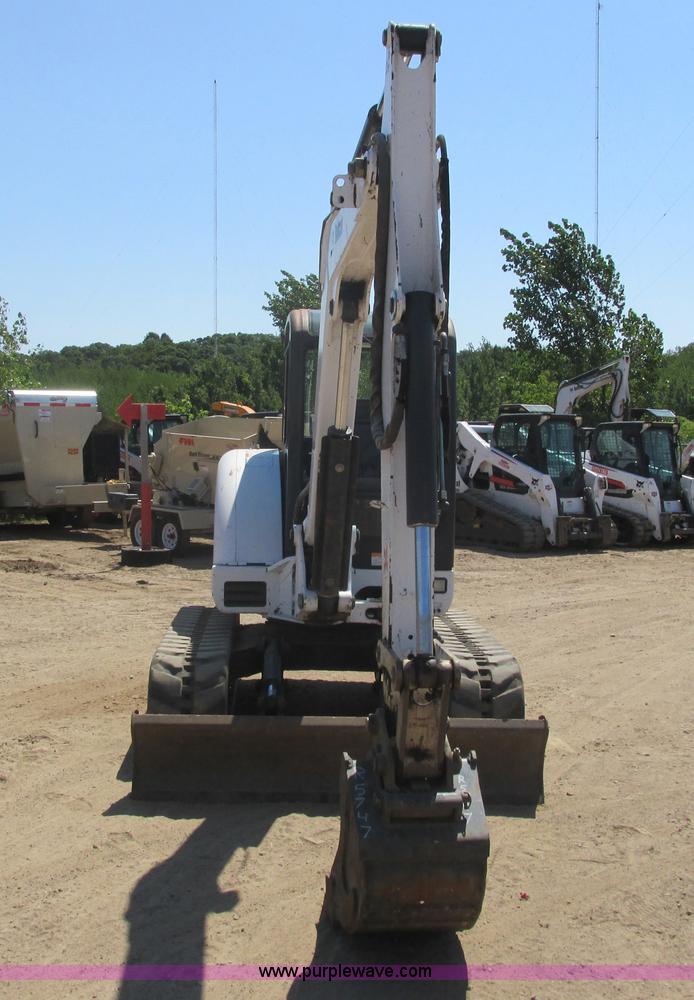 image for item K6528 2005 Bobcat 341G compact excavator