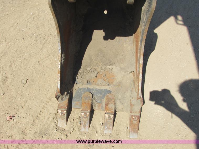 image for item K6528 2005 Bobcat 341G compact excavator