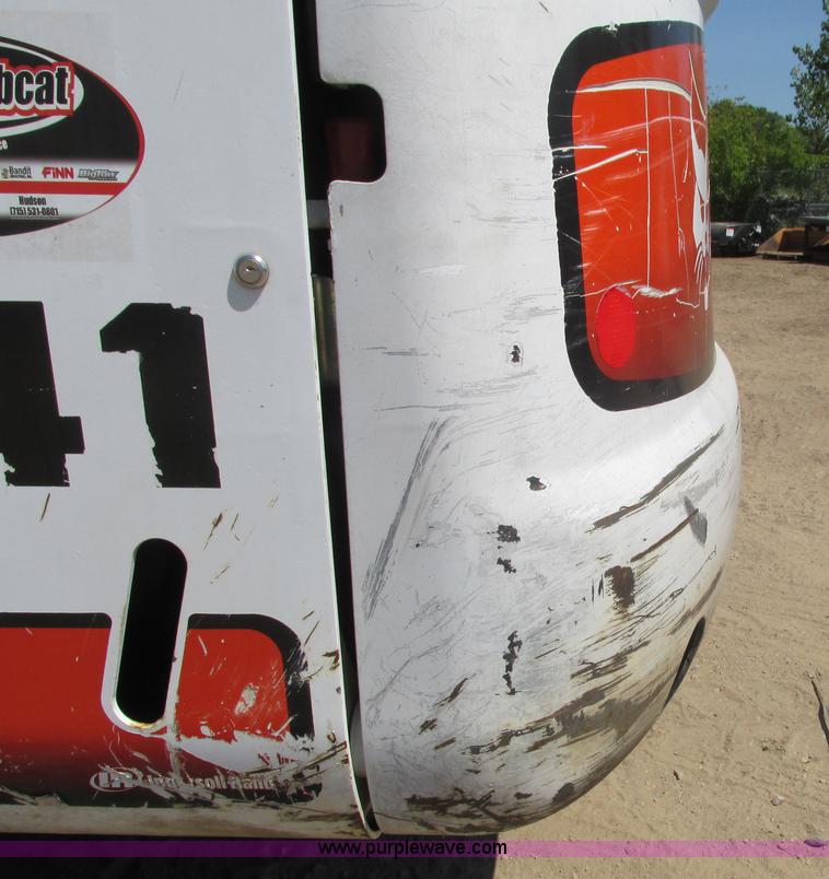 image for item K6528 2005 Bobcat 341G compact excavator