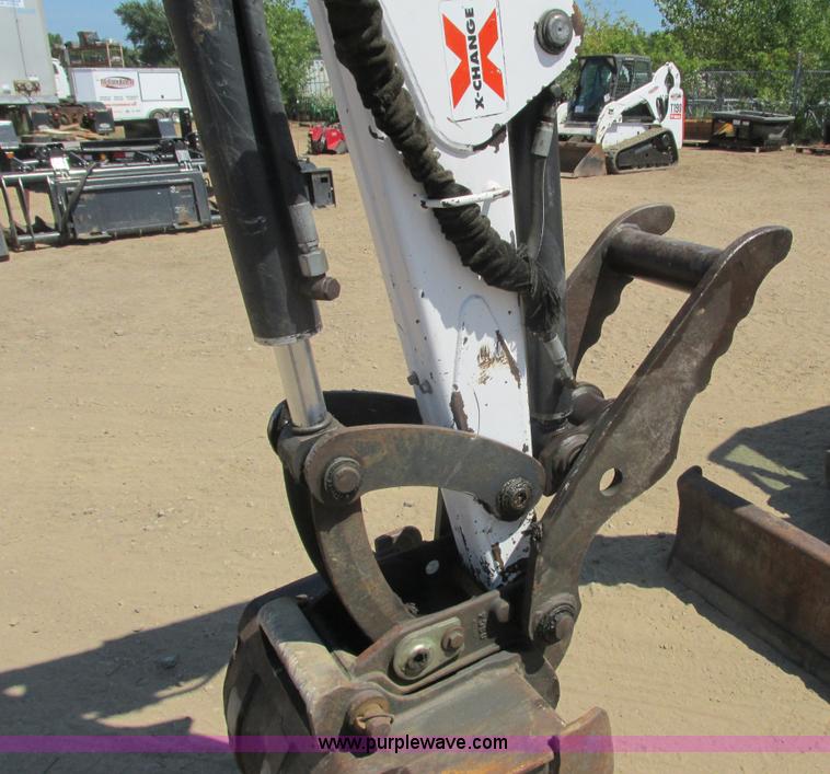 image for item K6529 2007 Bobcat 331G compact excavator