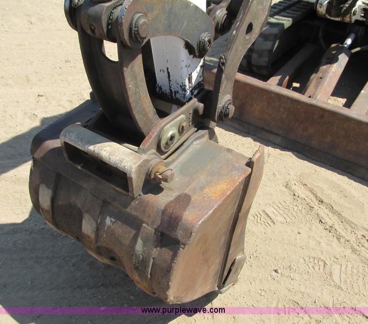 image for item K6529 2007 Bobcat 331G compact excavator