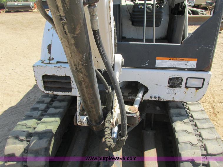 image for item K6529 2007 Bobcat 331G compact excavator