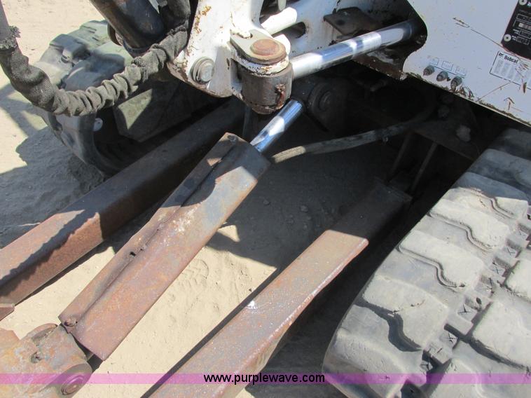 image for item K6529 2007 Bobcat 331G compact excavator
