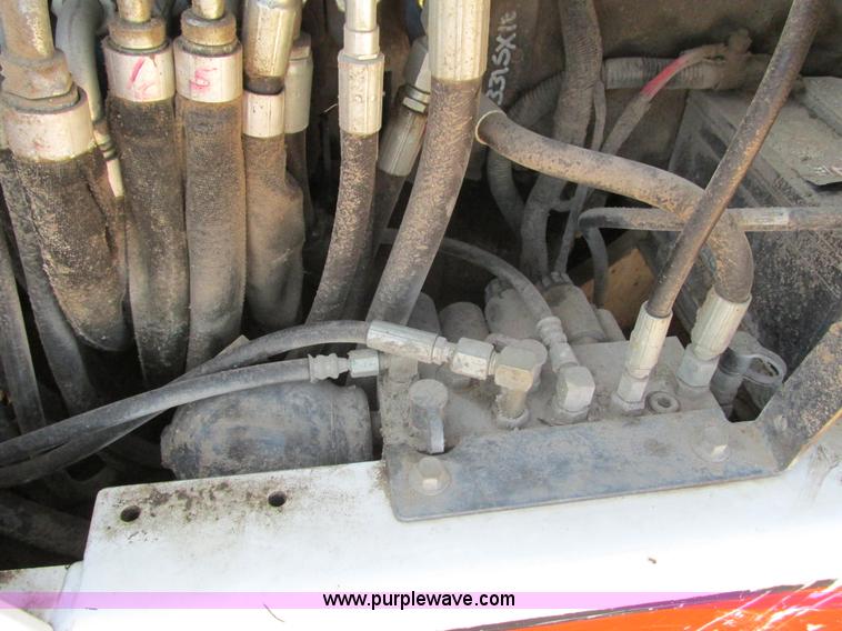 image for item K6529 2007 Bobcat 331G compact excavator