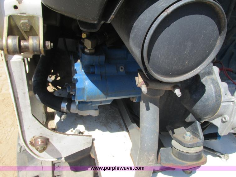 image for item K6529 2007 Bobcat 331G compact excavator