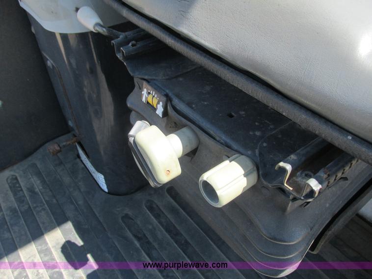 image for item K6529 2007 Bobcat 331G compact excavator