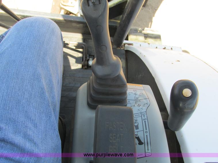 image for item K6529 2007 Bobcat 331G compact excavator
