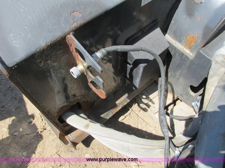 image for item K6531 Bobcat SB200X60 skid steer snow blower