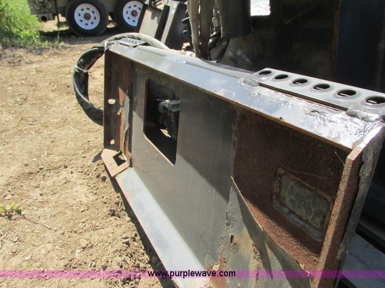 image for item K6531 Bobcat SB200X60 skid steer snow blower