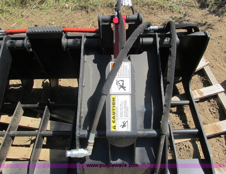 image for item K6532 Lowe G-72A root grapple bucket