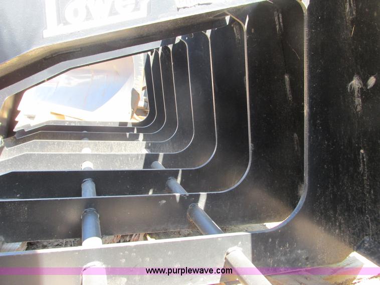 image for item K6532 Lowe G-72A root grapple bucket