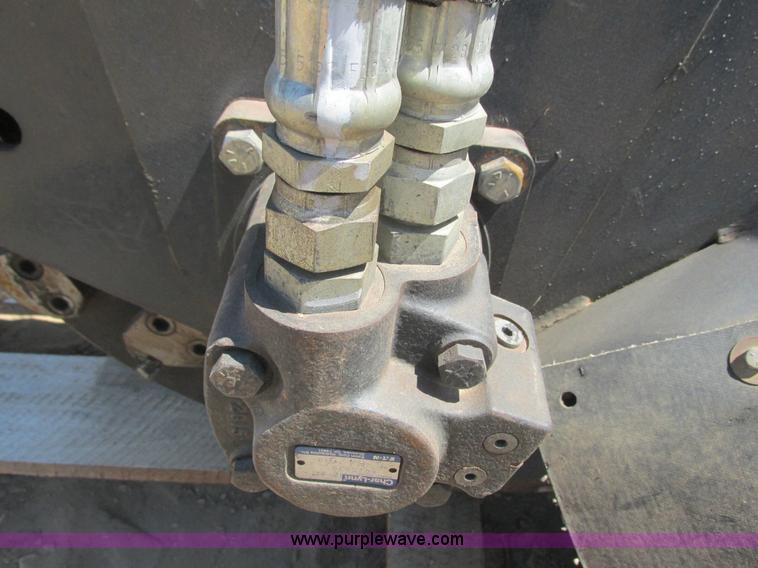 image for item K6539 Bobcat SG60 skid steer stump grinder