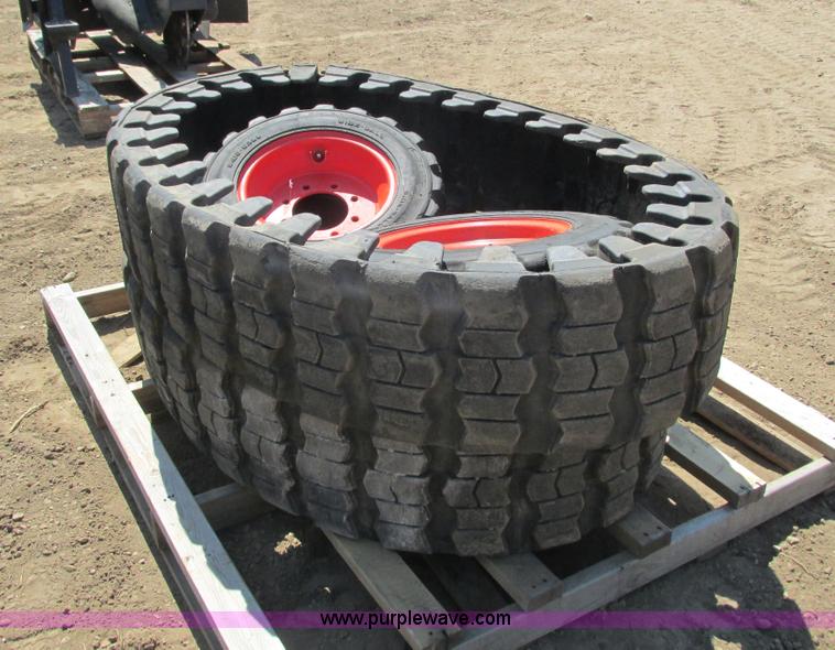 image for item K6541 Solideal skid steer tracks