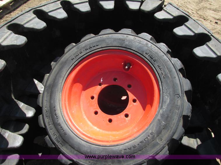 image for item K6541 Solideal skid steer tracks