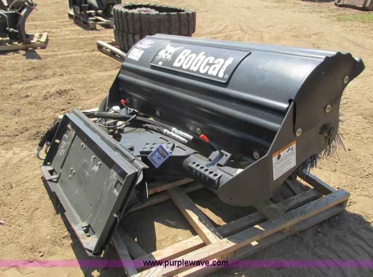 image for item K6543 2014 Bobcat 68 skid steer angle broom