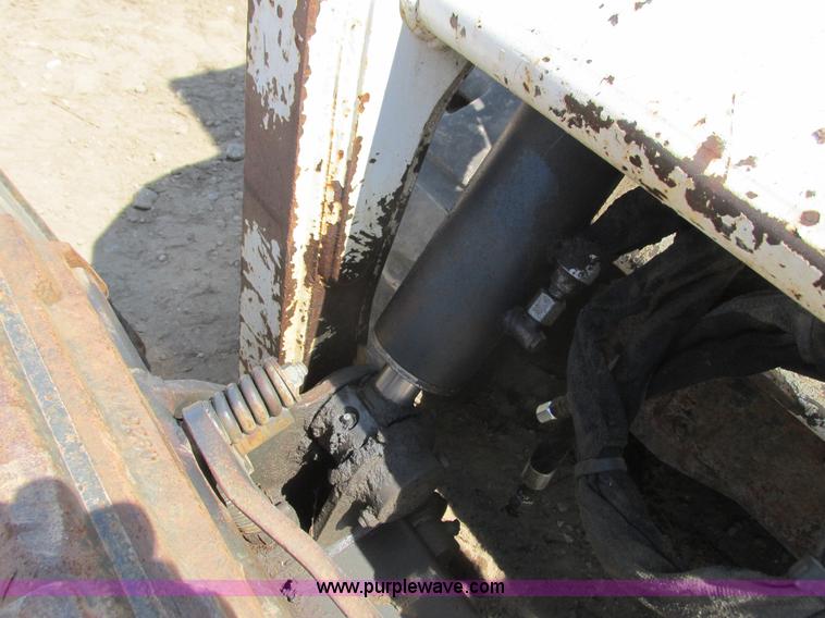 image for item K6548 2009 Bobcat T190 skid steer