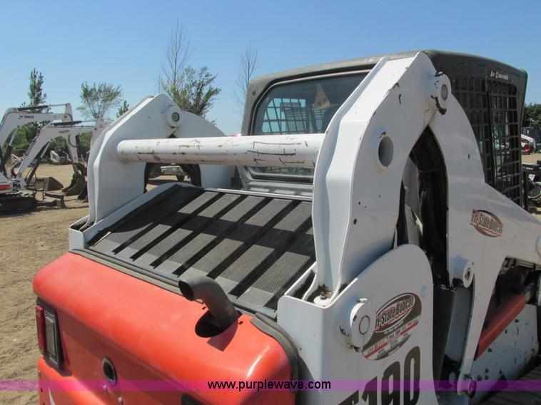 image for item K6548 2009 Bobcat T190 skid steer