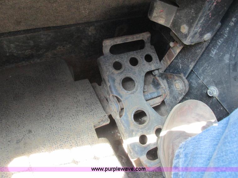 image for item K6548 2009 Bobcat T190 skid steer