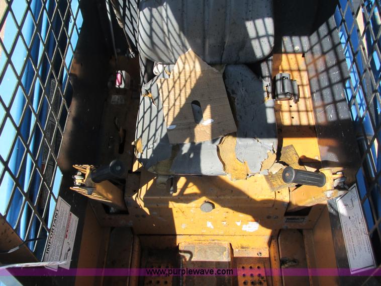 image for item K6557 1999 Case 1840 skid steer